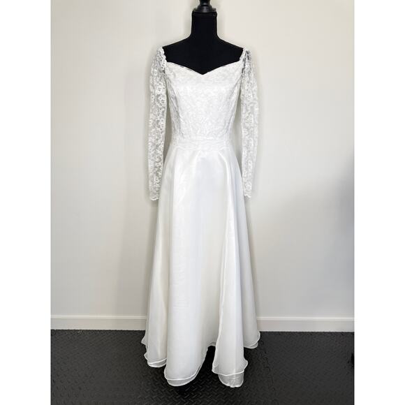 Unbranded Dresses & Skirts - Vintage Lace Long Sleeve Wedding Dress A-Line Bridal Gown